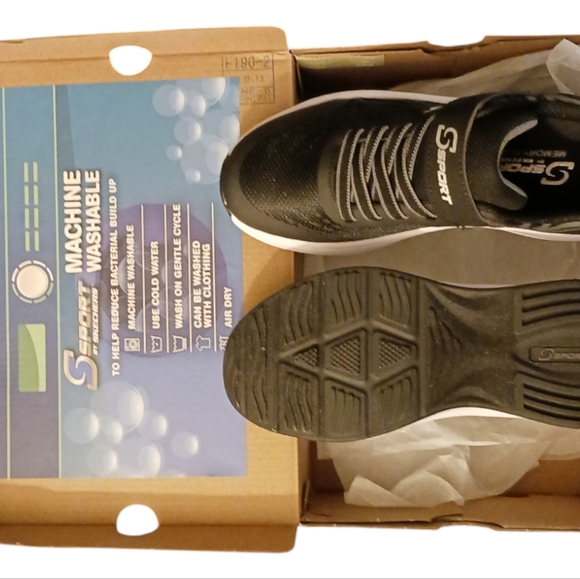 👟NWT BOYS SKECHERS SNEAKERS👟 - Picture 3 of 6